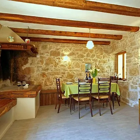 Casa Jagoda 別荘 Višnjan